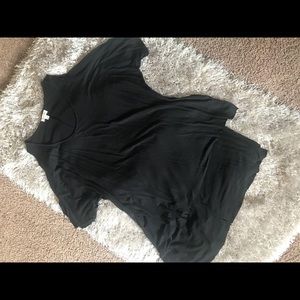 Lily White Cold-Shoulder Black Tee/Top